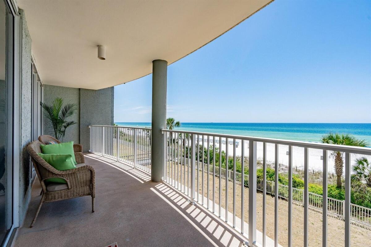 Apartment Long 4-205 *