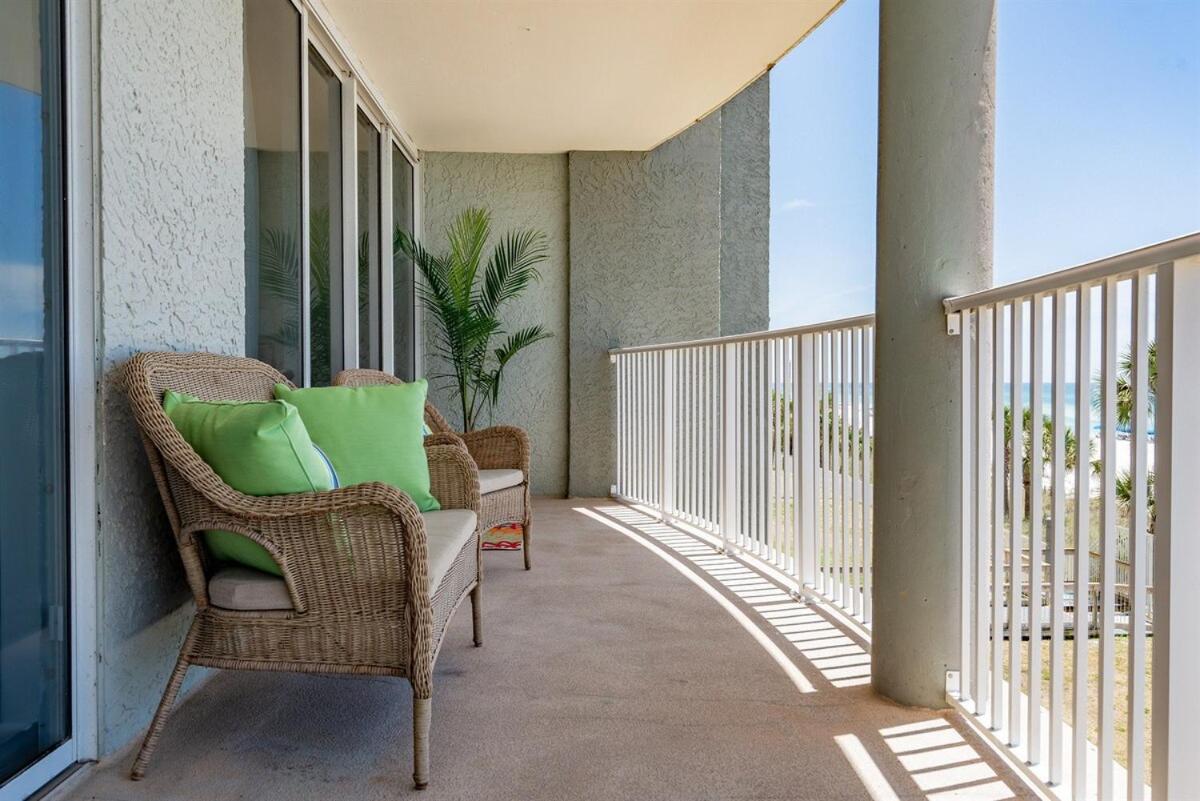 Apartment Long 4-205 *